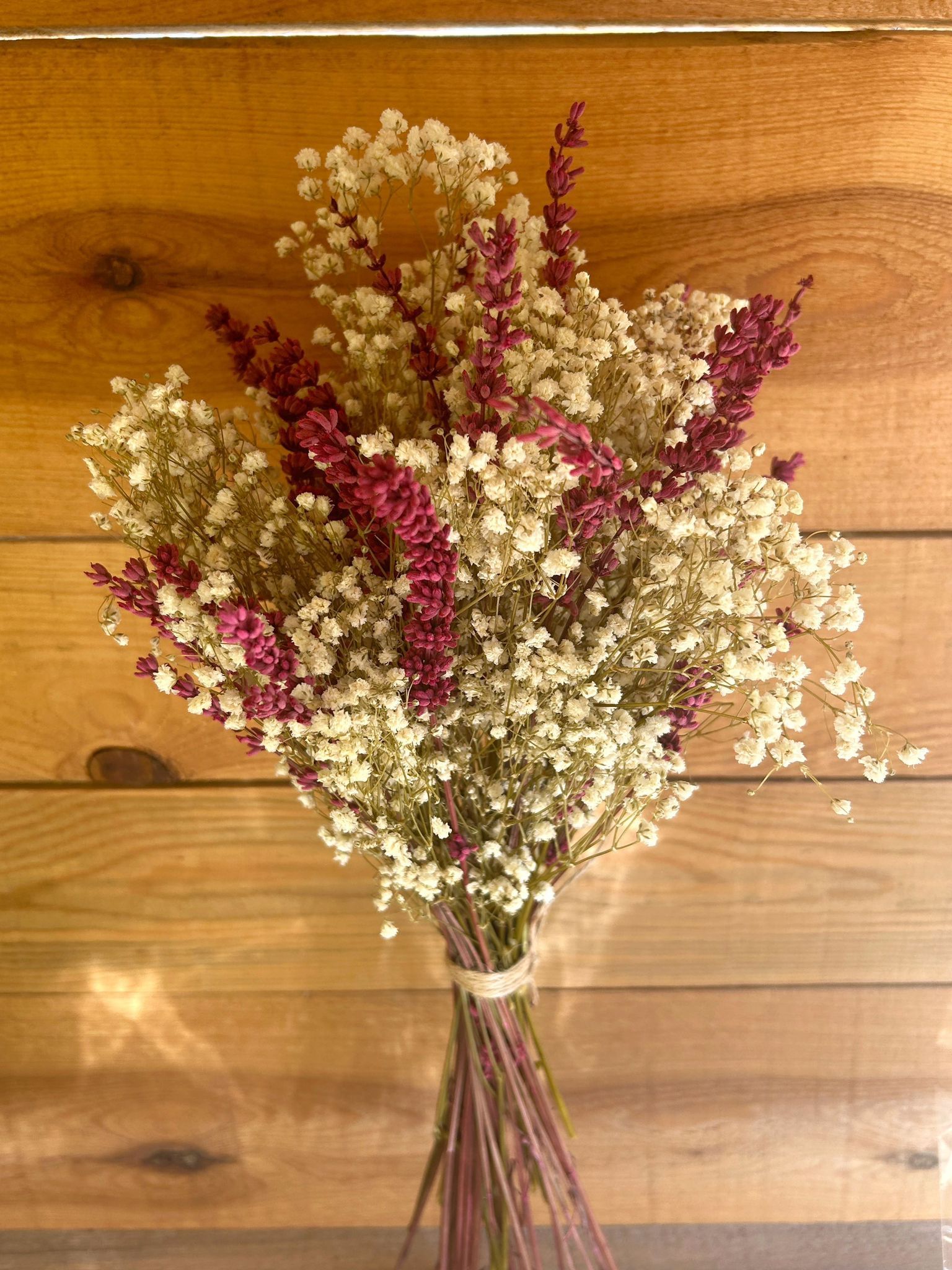 ramo de lavanda y paniculata novia
