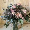 ramo de statice y limonium con euclaipto